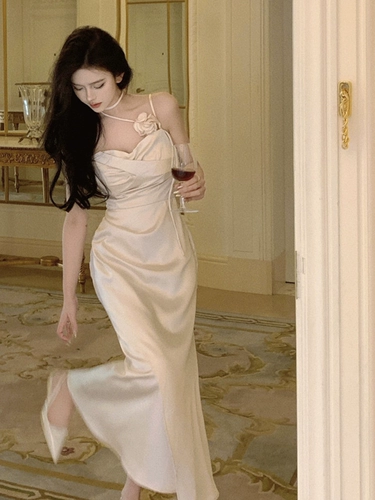 Приталенное платье, французский стиль, коллекция 2023, подарок на день рождения