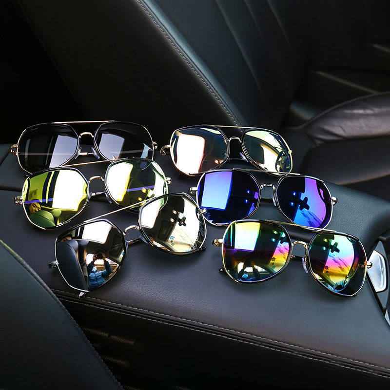 Reflective sunglasses 2021 new men and women drivers driving clams goggles nets red identical trends big frames sunglasses women