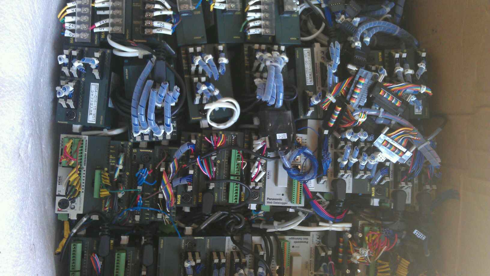 The Panasonic AFP0634 power supply FP0-PSA4 bargaining power