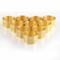 10 утолщенных стежков (регулируемые)