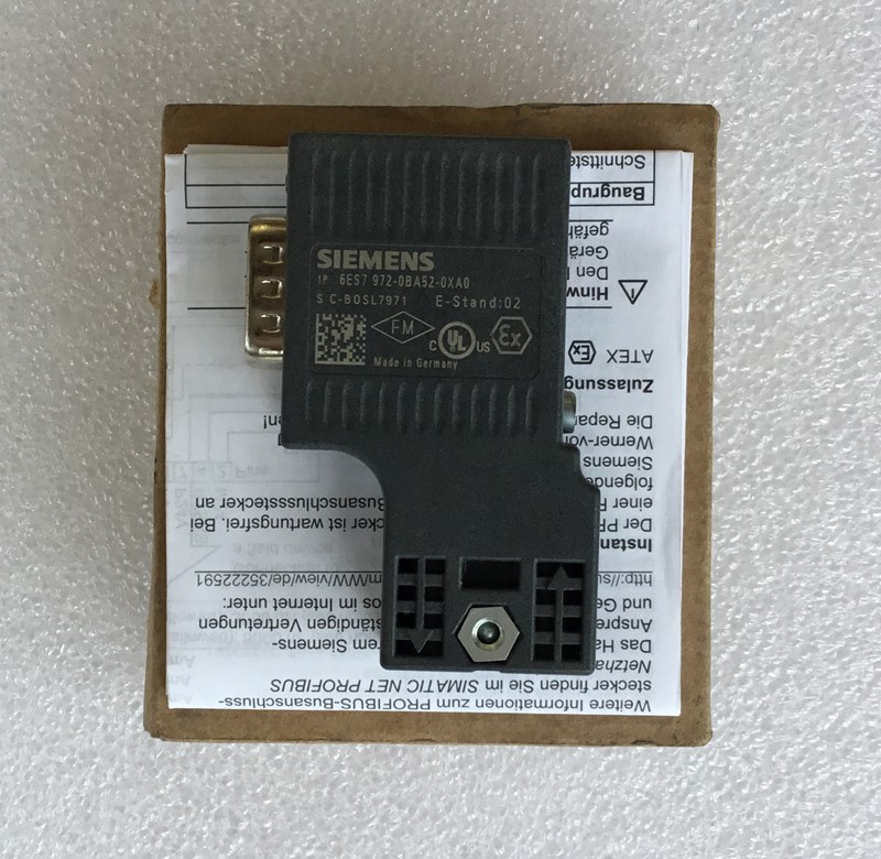 New Siemens 6ES7 9720BA52-0XA0 DP connector