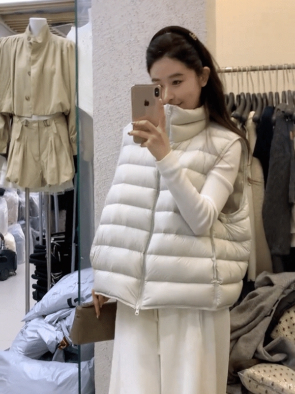 Clearance Korean-Style Candy-Colored Stand-Collar down Vest, Short Loose Casual Versatile Vest Jacket with White Duck down Clearance Korean-Style Candy-Colored Stand-Collar down Vest, Short Loose Casual Versatile Vest Jacket with White Duck down