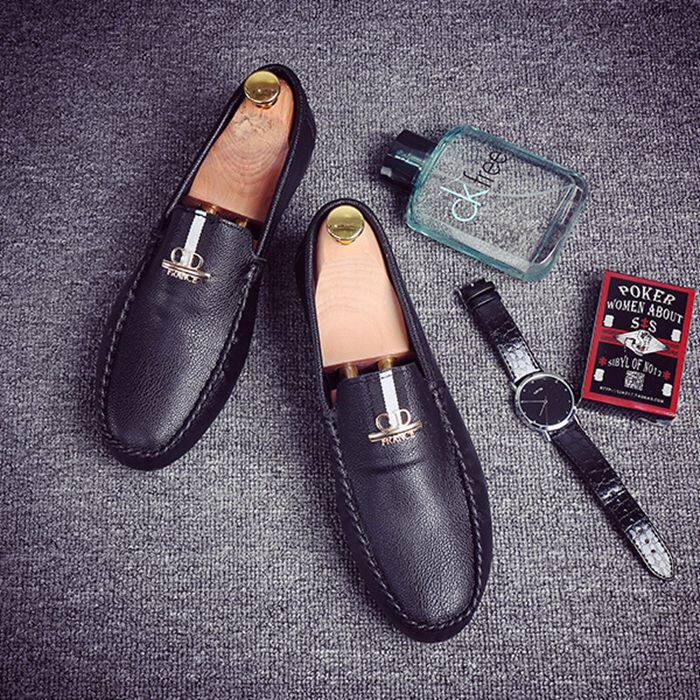 Trendy men's winter retro slip-on shoes Korean version men's leather beanie shoes Lin Wanwan British slip-on leather shoes