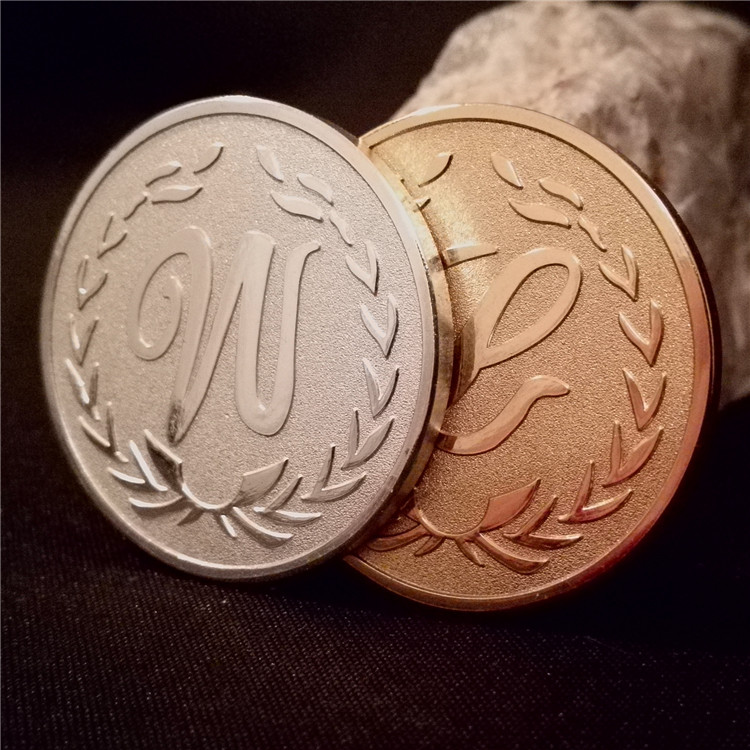 2 bộ đầy đủ của vàng thắng đồng tiền may mắn mạ vàng bạc coins LW coins thủ công mỹ nghệ bộ sưu tập đồng tiền may mắn ma thuật đồng tiền mua tiền cổ