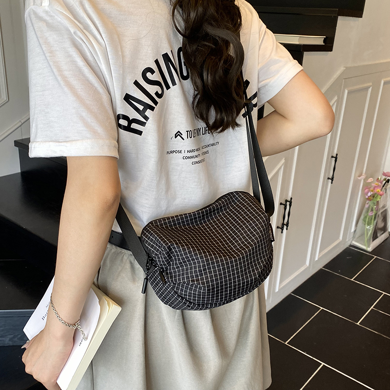 Women's Crossbody Bag Mini Shoulder Bag 2025 New High-End Small Shoulder Bag Travel Lightweight Bag for Work and Commuting Women's Crossbody Bag Mini Shoulder Bag 2025 New High-End Small Shoulder Bag Travel Lightweight Bag for Work and Commuting