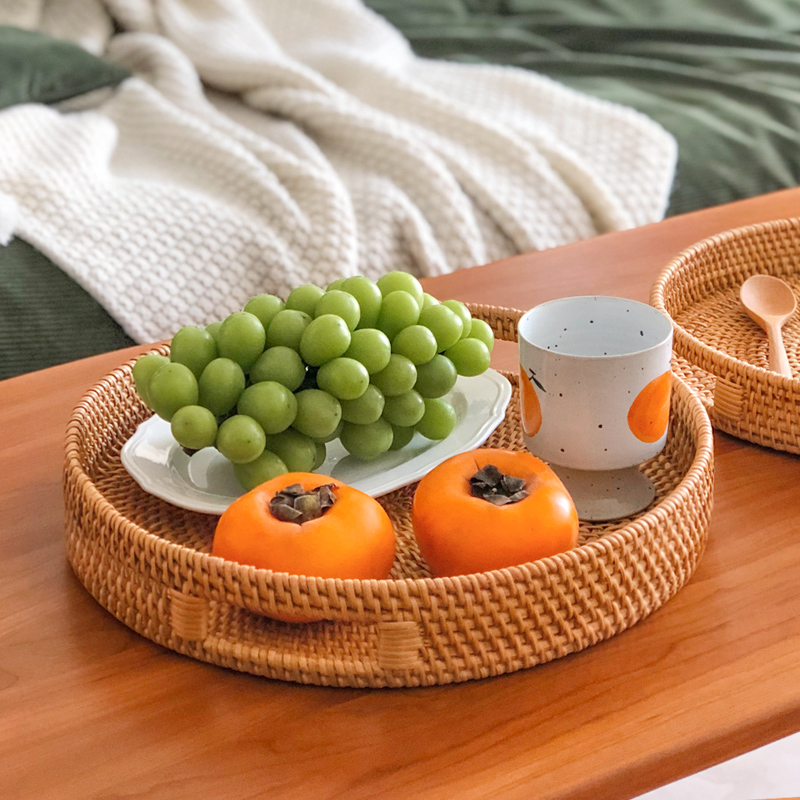 Vietnamese hand-woven rattan straw fruit plate fruit basket tea tray tray round handle creative storage basket living room