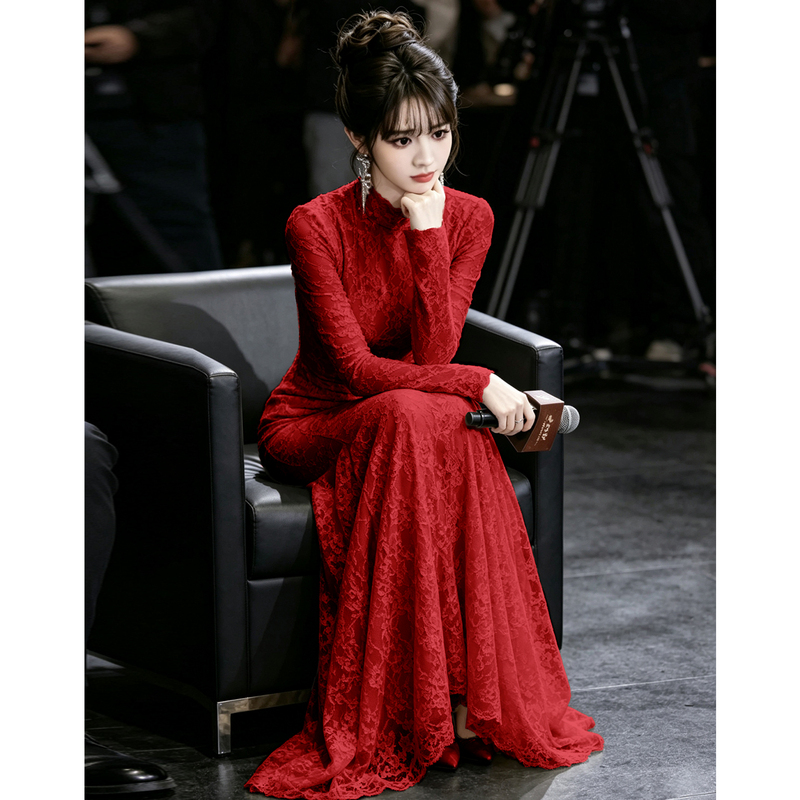 Chinese-Style Engagement Dress with Lace Long Sleeves, Red Toast Dress, Bride's Fishtail Slimming and Stunning Wedding Dress for Winter Chinese-Style Engagement Dress with Lace Long Sleeves, Red Toast Dress, Bride's Fishtail Slimming and Stunning Wedding Dress for Winter