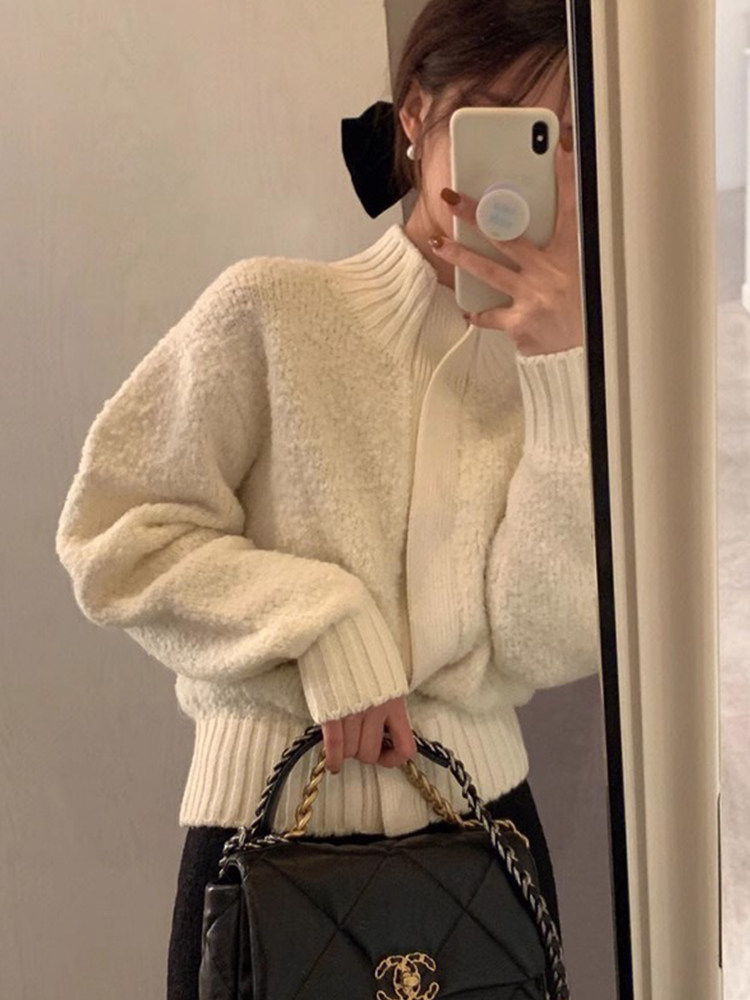 2024 AUTUMN NEW WOMENS WHITE GENTLE WIND SOFT GLUT SWEATER LOOSE KNIT JACKET WOMENS CARDIGAN TOP WOMENS WINTER