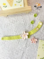 Простые порошковые цветы вишни, подходящие для коротких волос