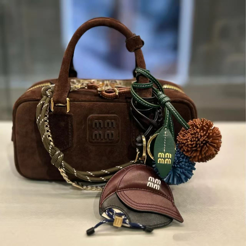 Original Foreign Trade Miu Series Baseball Cap, Genuine Leather Bag Pendant, Handmade High-End Car Keychain Gift