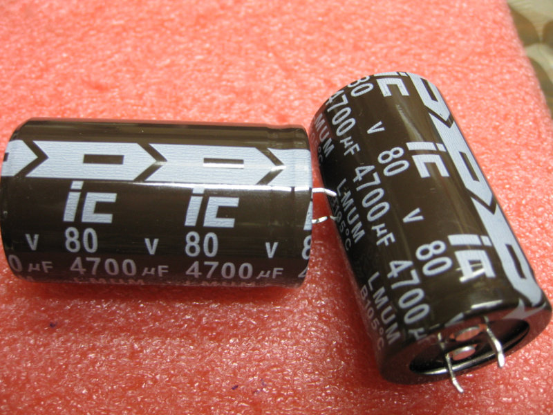 New original installed electrolytic capacitor 80V4700UF volume 30 * 52 can be straight shot