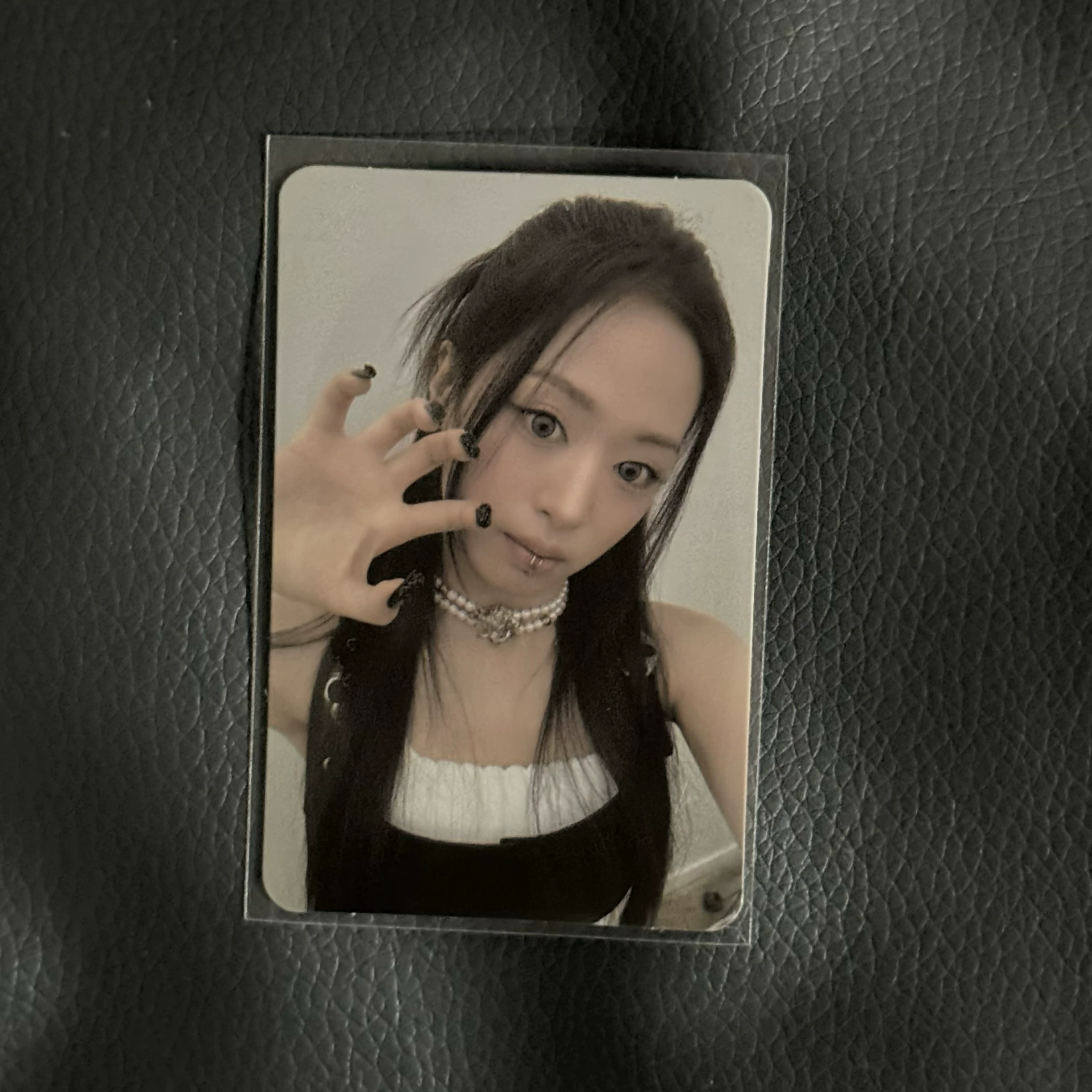 Спот yg офлайн счастлив card BabyMonster BM специальная карта sheESH Xian Xian ASA AHYEON