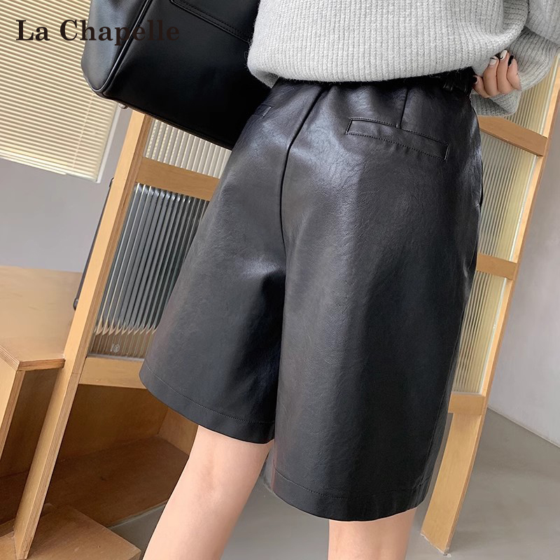 La Chapelle Black Pu Leather Shorts for Women, Spring and Autumn, High-Waisted, Plus-Size, Slimming, A-Line, Slim-Fit, Wide-Leg, Outerwear, Knee-Length Shorts La Chapelle Black Pu Leather Shorts for Women, Spring and Autumn, High-Waisted, Plus-Size, Slimming, A-Line, Slim-Fit, Wide-Leg, Outerwear, Knee-Length Shorts