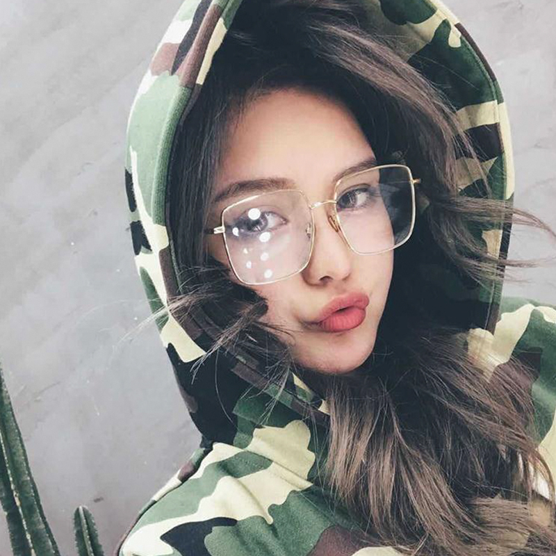 Anti-radiation glasses male net celebrity Zhou Yangqing with the same glasses frame female gold wire large frame retro anti-blue light myopia glasses