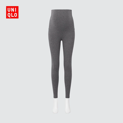 Женщины -беременные Uniqlo.