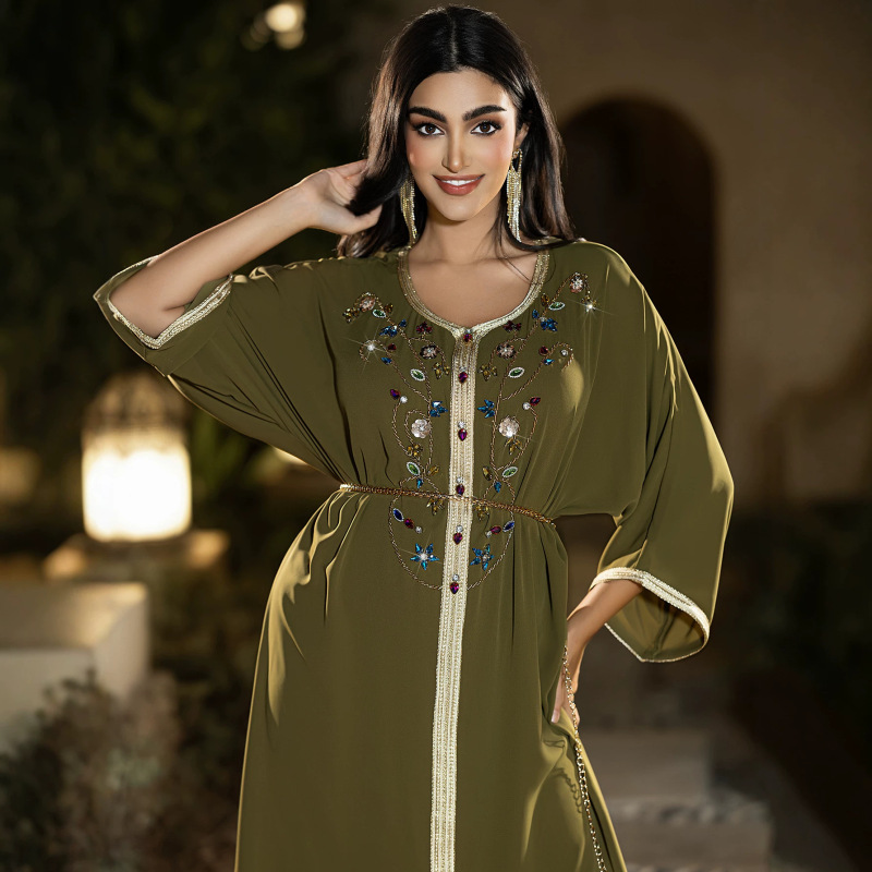 Army Green Half-Sleeve Dress with Hand-Stitched Rhinestones, Batwing Sleeves, Front Slit, Long Skirt, Large Hem, Loose Fit, Plus Size, Comfortable, African Style Army Green Half-Sleeve Dress with Hand-Stitched Rhinestones, Batwing Sleeves, Front Slit, Long Skirt, Large Hem, Loose Fit, Plus Size, Comfortable, African Style