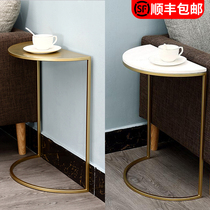 Set to customize the semicircle edge a few small corners a few narrow Nordic leaning against wall c shaped mesh red Pole minimalist iron art bedside sofa side