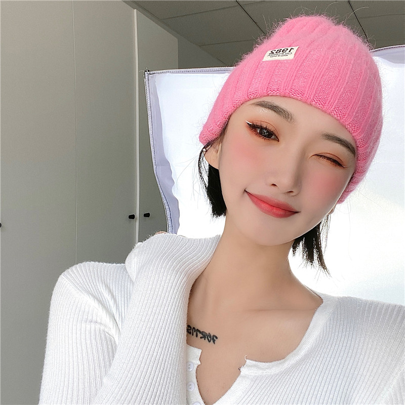 Women's Cute Solid Color Eaveless Wool Cap display picture 6