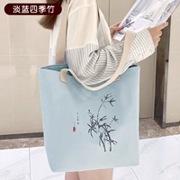 Бамбук в четырех сезонах светло -голубого