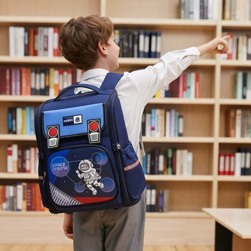 Вместительный и большой мультяшный высококлассный школьный рюкзак для мальчиков, защита позвоночника