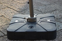 Outdoor parasol base water injection base Sun umbrella umbrella base Courtyard Roman umbrella stall large umbrella mobile water tank