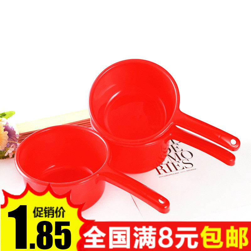 Thickened water scoop long handle plastic water spoon kitchen water scoop baby baby child bath bath shampoo cup shampoo cup