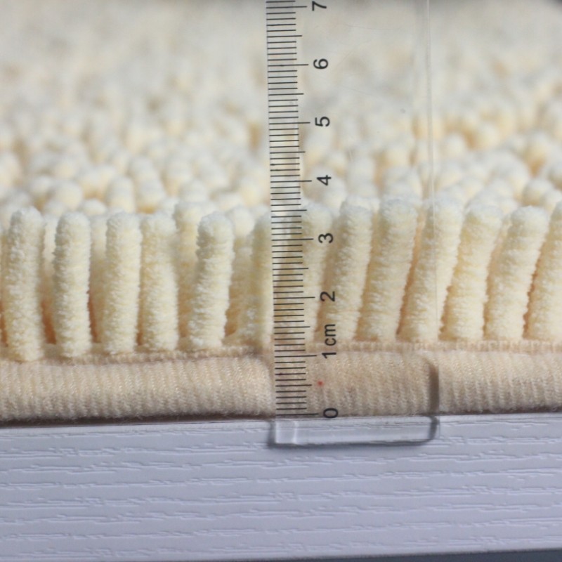 �ڻ�ѩ�������̺���ߵ�