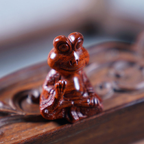 Frog fairy Indian lobular rosewood ornaments frog male handhold tea pet mahogany literary play collection gift 0318