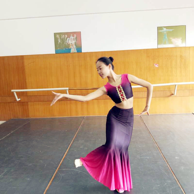 Dai Ethnic Dance Drama Out of the Dai ethnic dance Hip Fish Tail Skirt Stage Performance Dress Code Practice Skirt-Taobao