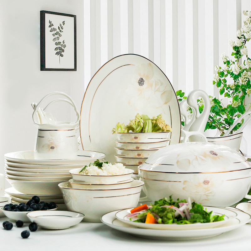 The dishes suit household jingdezhen ceramic tableware suit Chinese ceramic bowl chopsticks bowl dish Korean combination