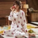 Đồ lót lông cừu san hô phụ nữ mùa đông dày bảo vệ phụ nữ dễ thương flannel mùa thu và mùa đông dịch vụ nhà dài tay có thể được mặc bên ngoài - Giống cái