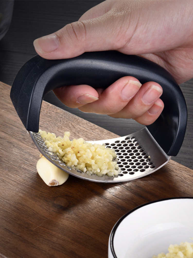 German SSGP304 Mashing Garlic Machine Kitchen Garlic Clay Patron Household Inverted Garlic-Hibiscus Machine Miller to manually press press