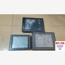 There are two Keyence touch screens VT3-V10. The model of the other one is unknown. Please inquire before bidding.