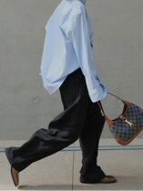 unreal 21ss wearing this black pants must make you thin 5 catties