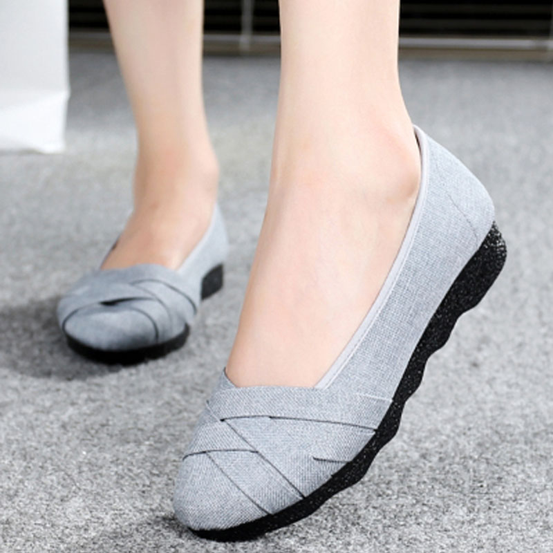 Flat Bottom Women's Shoes Middle Aged Lady Old Beijing Cloth Shoes Woman 2020 New Female Style Mom Canvas Casual Shoes