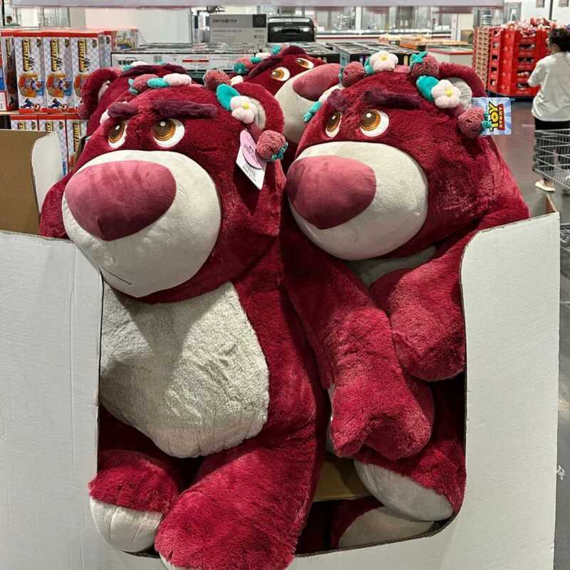Costco Strawberry Bear Wreath Large Disney Plush Toy Official Plush Doll Sleeping Pillow Costco Strawberry Bear Wreath Large Disney Plush Toy Official Plush Doll Sleeping Pillow