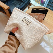 Japanese large-capacity cosmetic bag portable high-end storage bag rose pattern skin care products wash bag simple