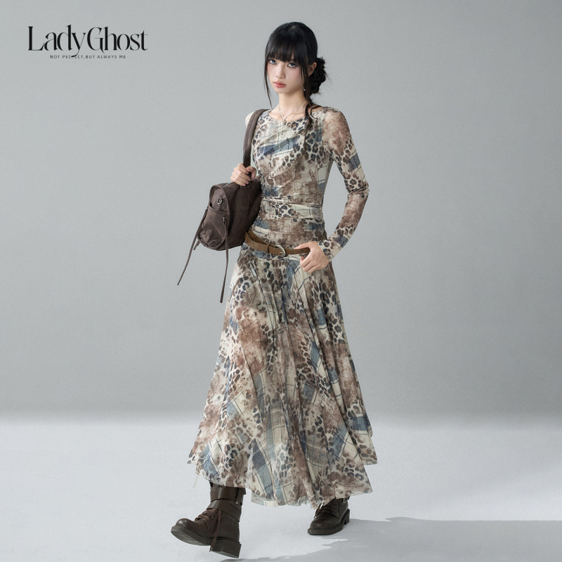 Ghost Girl's Unique and Super Stylish Long-Sleeved Waist-Cinching Dress, Artistic Outfit, Designer's Stunning Long Dress