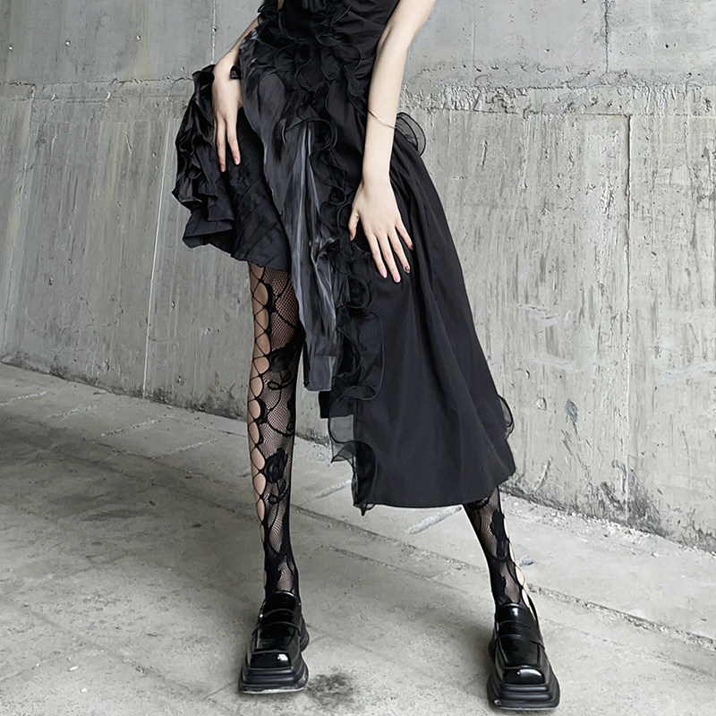 Rose-patterned openwork fishnet stockings, women's pure and seductive black pantyhose, lolita stockings, sexy girl outfits, black stockings