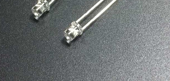 Light-emitting diode 3mm flat head white hair red highlight F3 flat head with edge white hair red LED lamp bead super bright