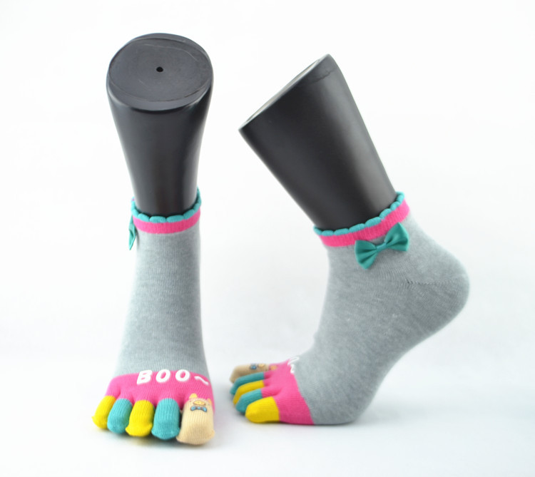 Five-Toe Sock Foot Mold Props Seamless Plastic Smooth Sock Mold Five-Finger Foot Mold Socks Sports Socks Abstract Foot Model