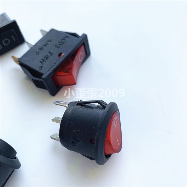 Dòng điện ô tô đã thay đổi để cài đặt 23 rocker tập tin với công tắc điện và âm thanh nhẹ công tắc tròn vuông chổi rửa xe oto 360 độ