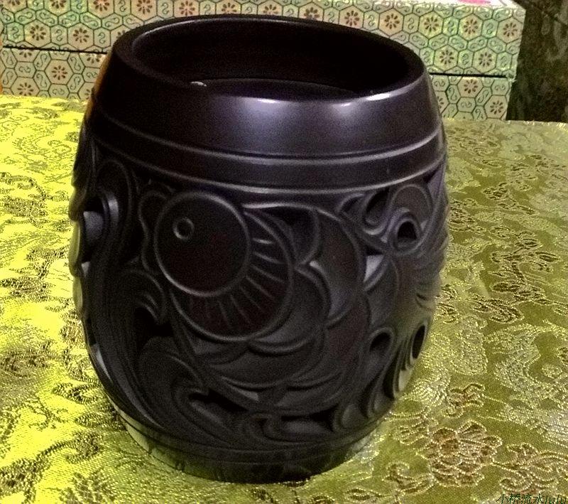 New Year's teacher gift ceramic vase fittings home accessories creative non-micro landscape sunshine black ceramic goldfish pencil