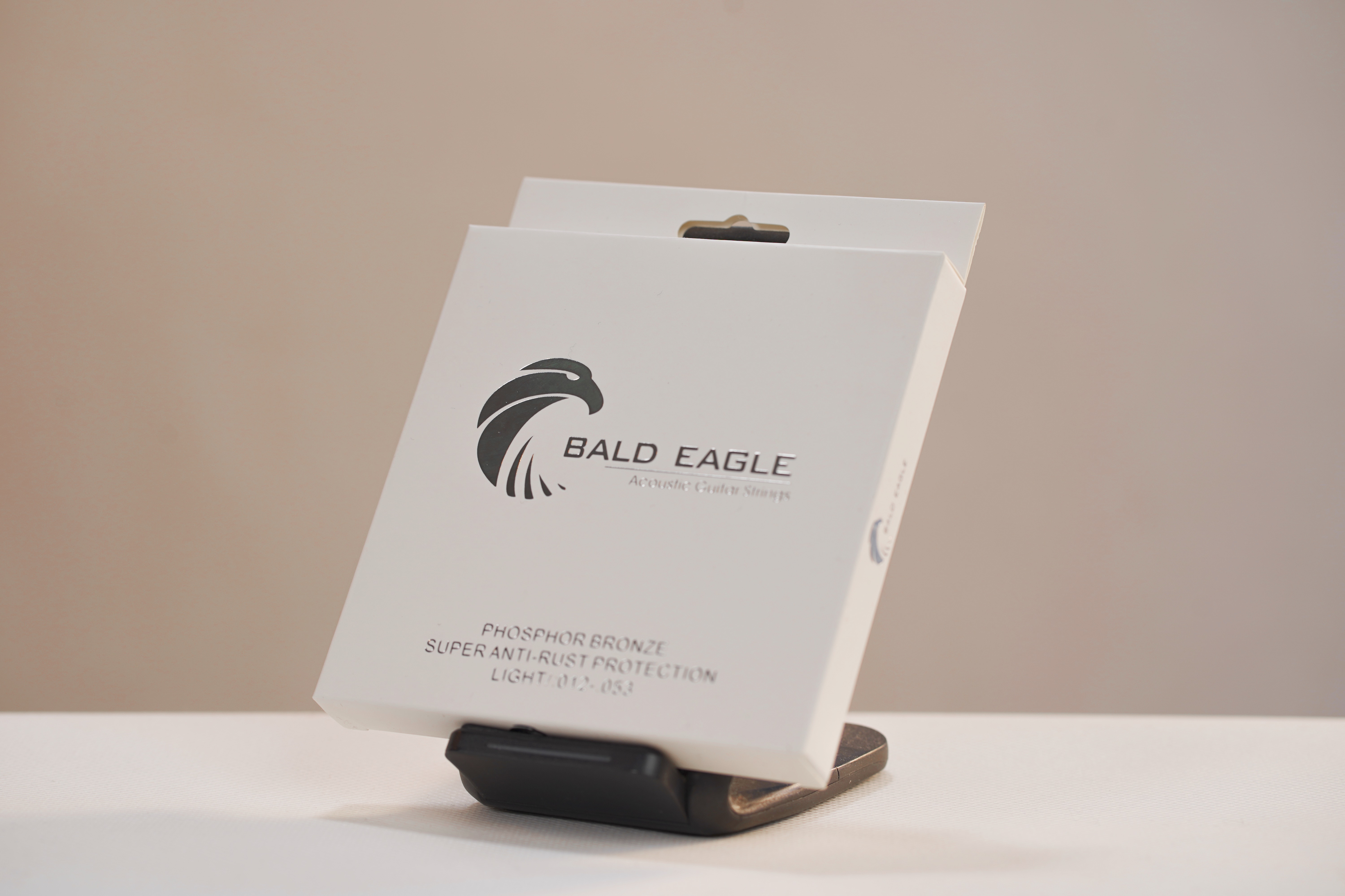 Dalian Yin Lefang Bald Eagle White Eagle Strings Folk Guitar Steel Strings Boxed 12-53