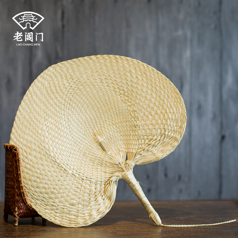 Old Gate door Handmade Chinese fan Brown Leaf baby Handshake fan Mosquito Repellent Na Cool Fan the old man Big Bu fan