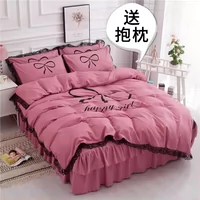 ins đỏ cổ tích bông gia đình giường lưới bốn 1,8 m giường khăn trải giường công chúa gió váy ren bông chăn - Bộ đồ giường bốn mảnh chăn ga gối forever