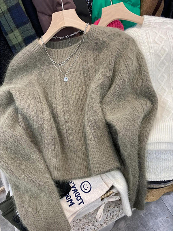 Gentle Style Top, Fashionable and Stylish Twist Sweater for Women, Autumn and Winter Thickened Outerwear, Faux Raccoon Fur, High-End Knitted Sweater