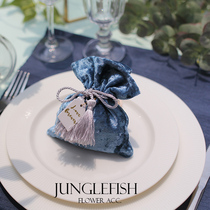 JF Original Creative Blue Velvet Cloth Delight Bag Silver flow Su Drawn Rope Chinese Knot Wedding Wedding Banquet Sugar Box Cloth Bag