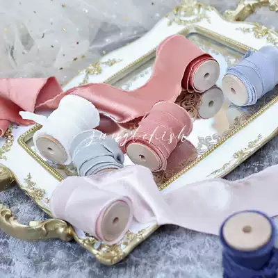 ins handmade burrs ribbon Small red book shaking sound DIY wooden spools wedding bride hand bouquet pendulum shooting props ribbon