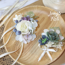 JF classic blue and white bride wrist flower fresh Lang corsage lapel flower Annual meeting party wedding ceremony travel wedding photography